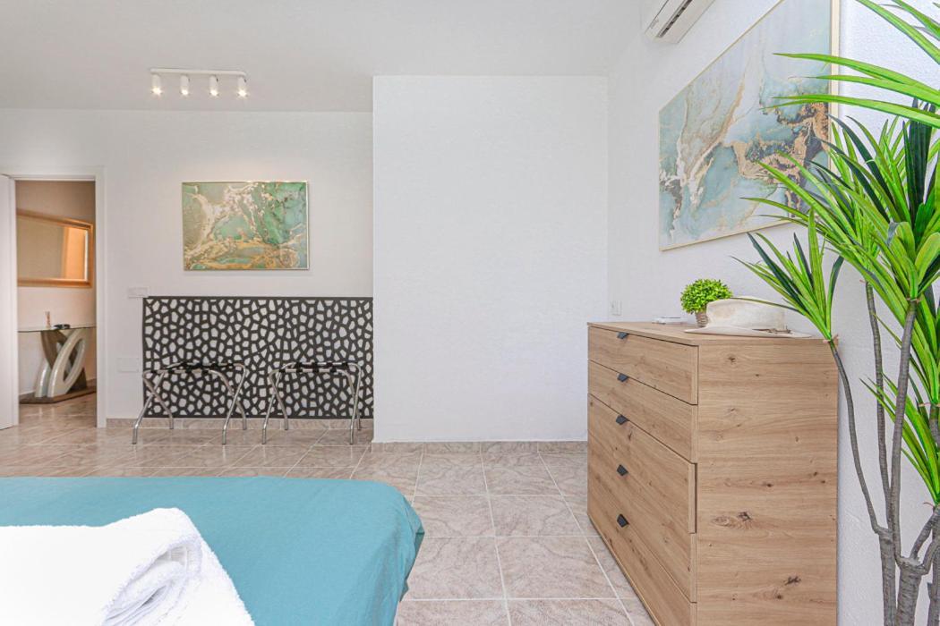 Presidential Suite Villamartin Plaza Av Brisas 67 Аликанте Екстериор снимка