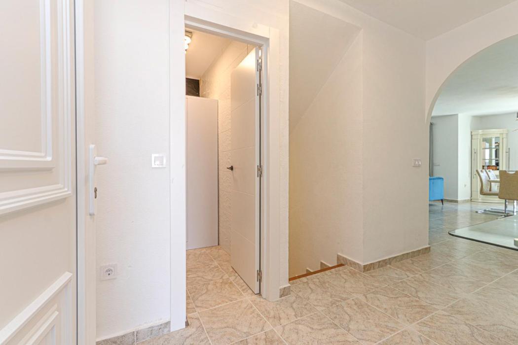 Presidential Suite Villamartin Plaza Av Brisas 67 Аликанте Екстериор снимка